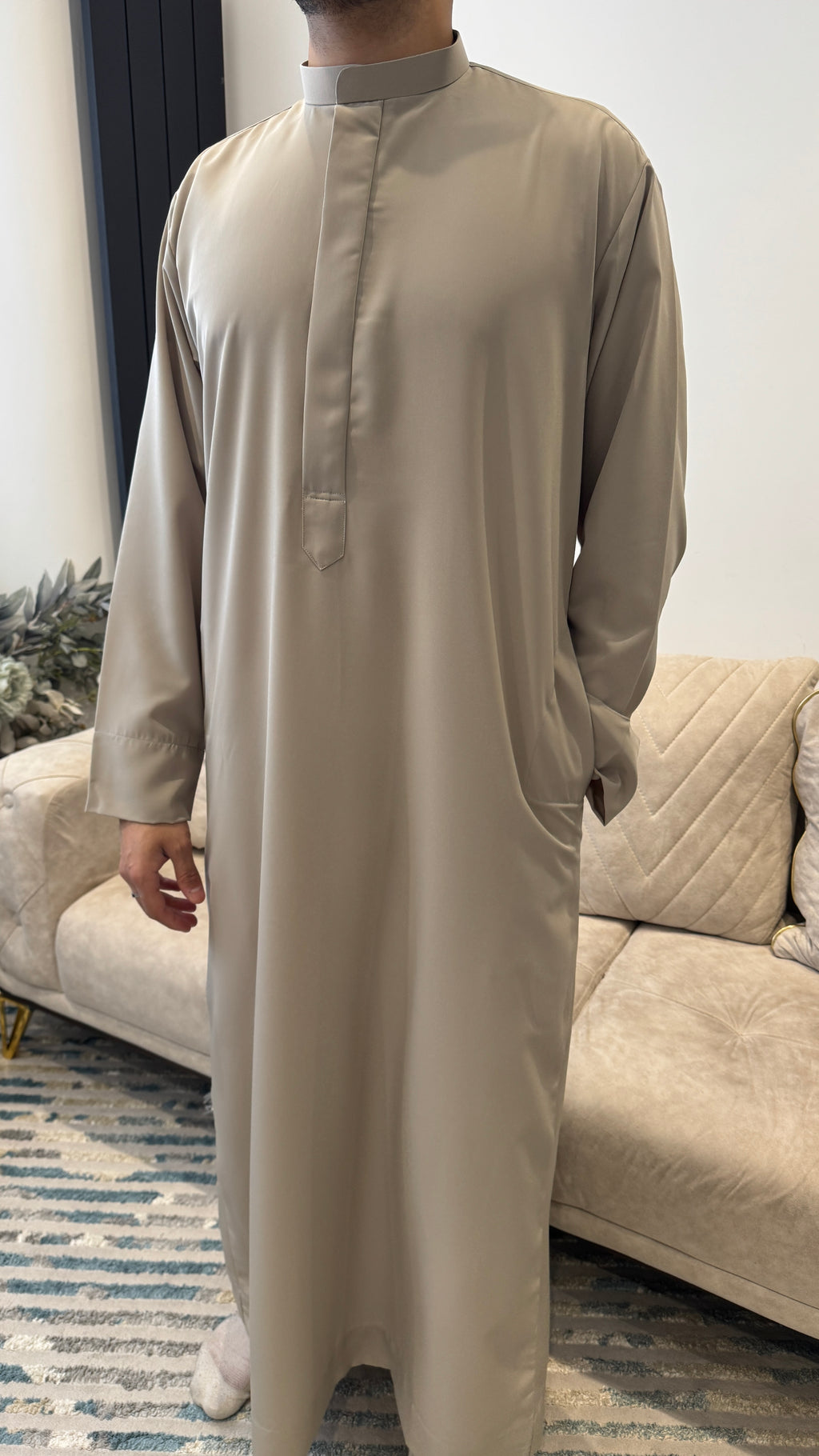 Sand Beige Collared essential Zibda Emirati/Saudi Mens Thobe