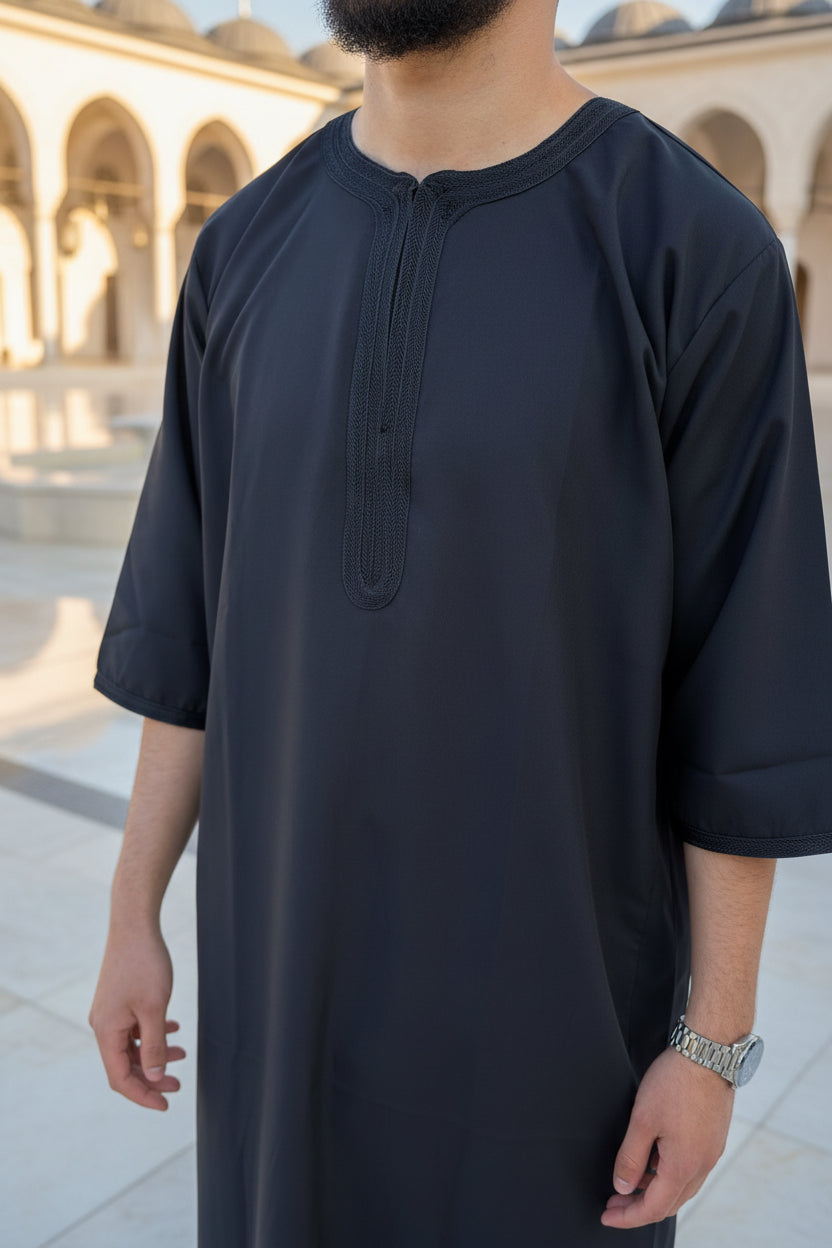 Black Lightweight Half Sleeve Thobe