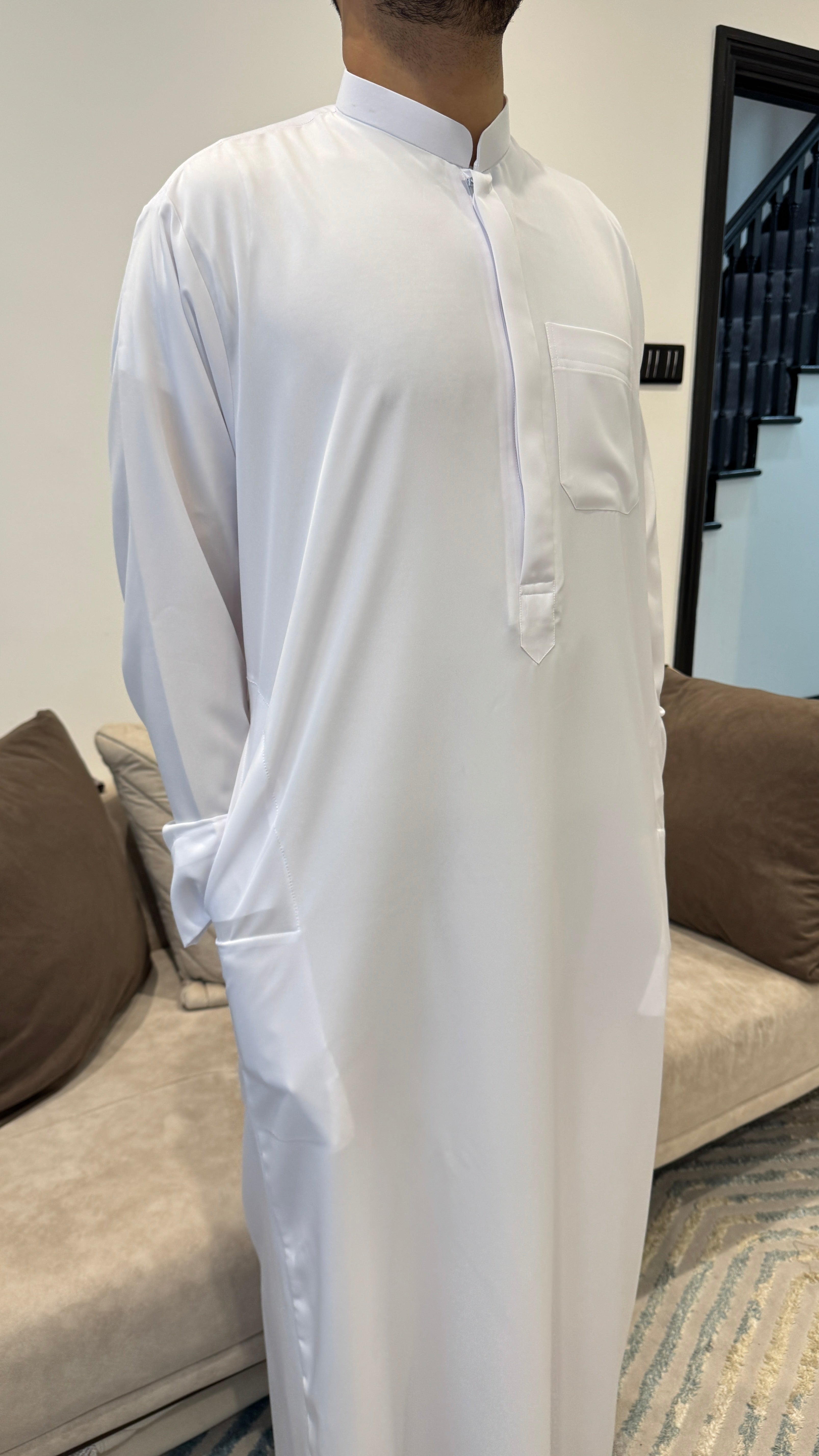 White Kuwaiti Collared Zibda Thobe